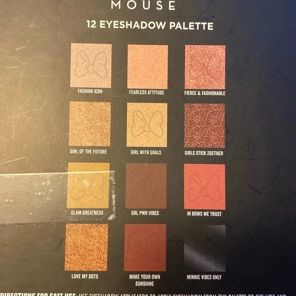 Disney Minnie Mouse 12 Eyeshadow Palette NWT Neutral Shimmer Matte Shades